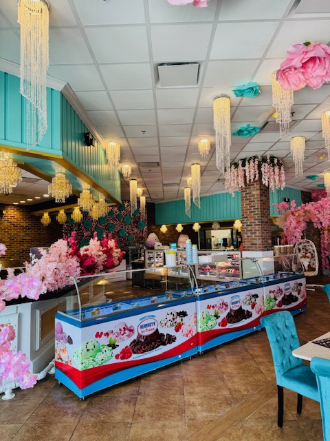Yummy storefront and seating